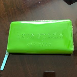Kate Spade Zip Around Wallet